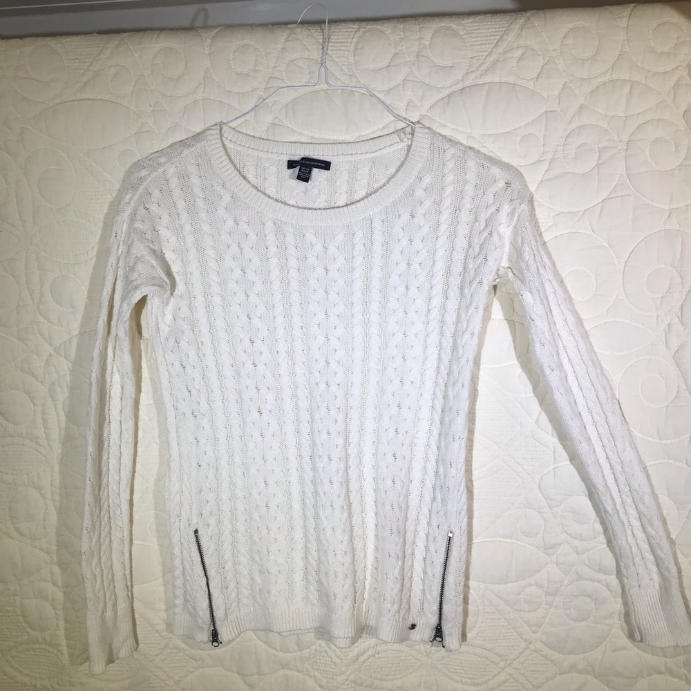 American Eagle Outfitters White Sweater